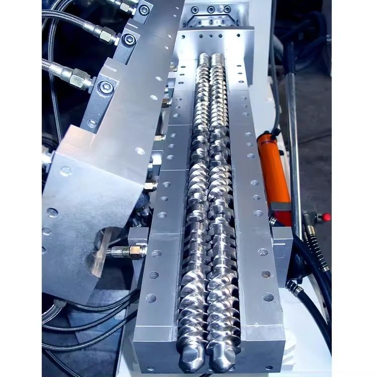 Высокоточный экструдированный винт и ствол Сегмент элемента винта для двухвинтовой экструдерной машины