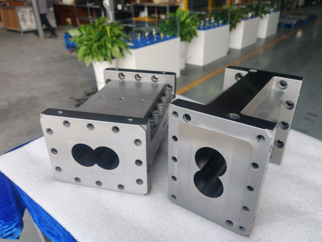 ISO9001 Сертифицированные части экструдера с двумя винтами WR13/SAM26 Материал для экструзионной машины с двумя винтами